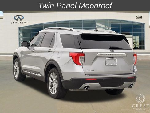 Used 2021 Ford Explorer Limited w/ Equipment Group 301A AWD/4WD image 7