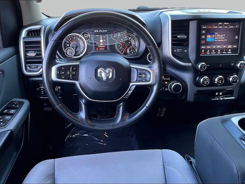 Used 2019 RAM 1500 Big Horn AWD/4WD image 5