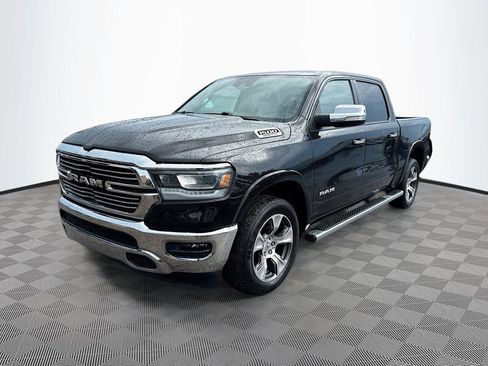Used 2022 RAM 1500 Laramie AWD/4WD image 5