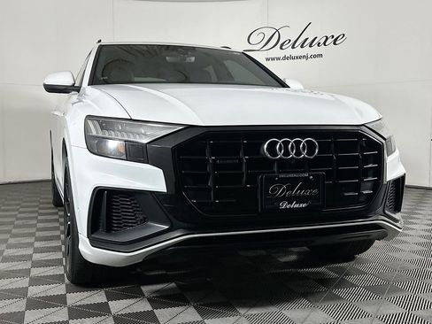 Used 2020 Audi Q8 Premium Plus w/ Premium Plus Package AWD/4WD image 30