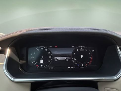Used 2019 Land Rover Range Rover Long Wheelbase Supercharged image 15