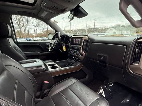 Used 2018 GMC Sierra 1500 Denali w/ Denali Ultimate Package image 15