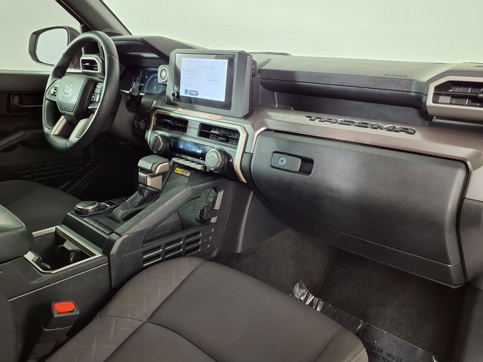 Used 2024 Toyota Tacoma SR5 w/ SR5 Upgrade Package AWD/4WD image 7