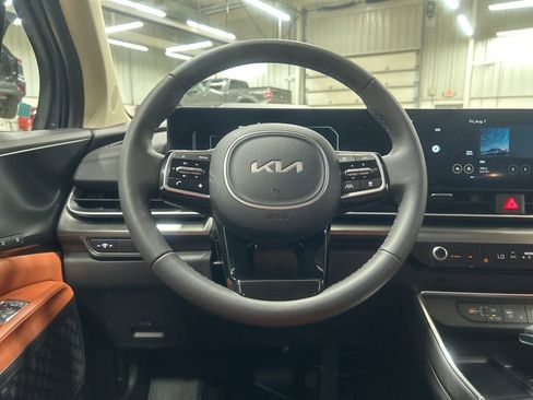 New 2026 Kia Carnival SX Prestige image 14