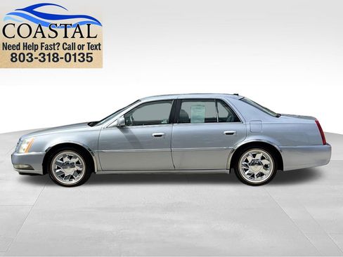 Used 2006 Cadillac DTS FWD image 13