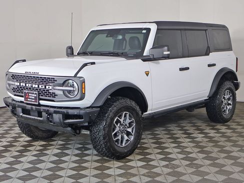Used 2024 Ford Bronco Badlands AWD/4WD image 11