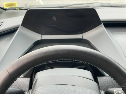 Used 2023 Toyota Prius XLE AWD/4WD image 14