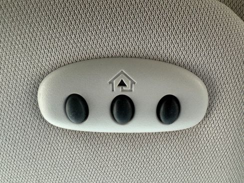 Used 2022 Ford Edge Titanium w/ Equipment Group 301A image 32