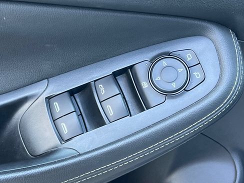 Used 2024 Buick Encore GX Sport Touring FWD image 14