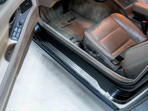 Used 1993 BMW 850Ci image 49