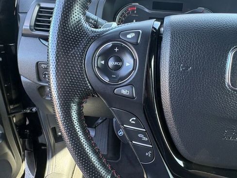 Certified 2023 Honda Ridgeline Black Edition image 7