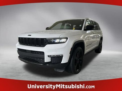 Used 2024 Jeep Grand Cherokee L Limited w/ Black Appearance Package RWD image 1