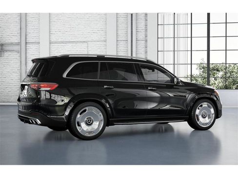 New 2026 Mercedes-Benz GLS 63 AMG 4MATIC image 19