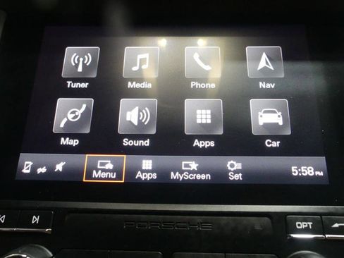 Used 2017 Porsche Macan Turbo AWD/4WD image 41