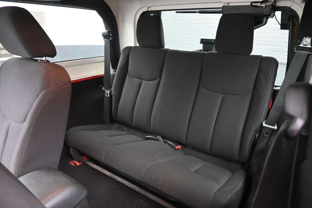 Used 2013 Jeep Wrangler Sport AWD/4WD image 16
