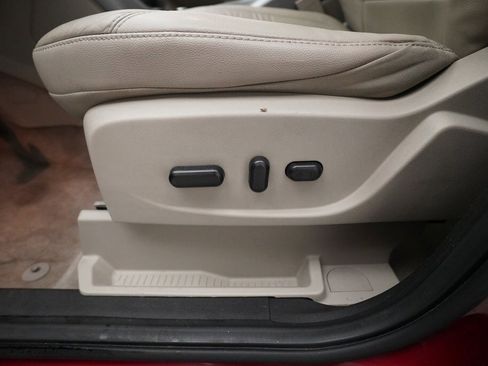 Used 2016 Ford Escape SE w/ SE Leather Comfort Package image 30
