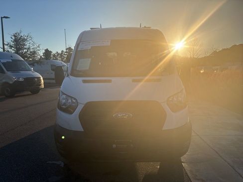 Used 2020 Ford Transit 350 XL RWD image 9
