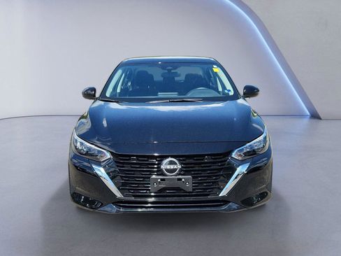 Used 2025 Nissan Sentra S FWD image 8