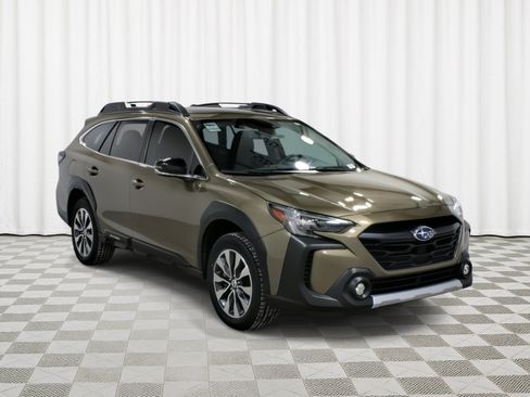 Used 2024 Subaru Outback Limited AWD/4WD image 1
