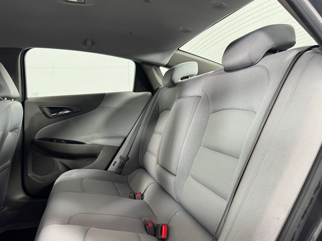 Used 2016 Chevrolet Malibu LT FWD image 19