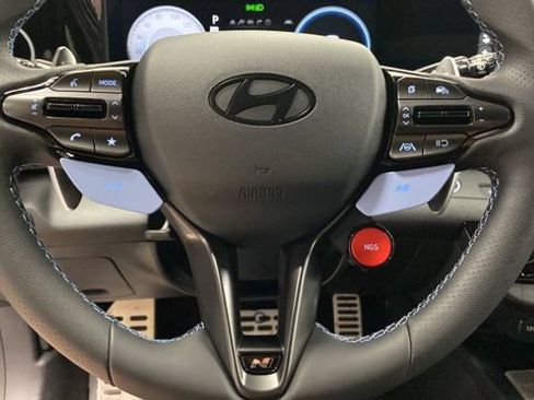 New 2026 Hyundai Elantra N FWD image 16