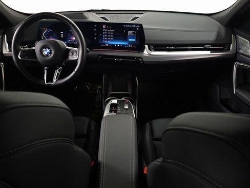 Used 2025 BMW X2 xDrive28i w/ Premium Package image 14