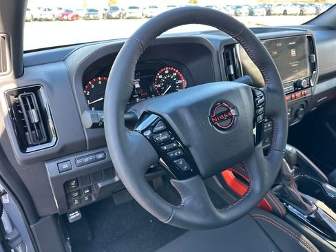 New 2025 Nissan Frontier PRO-4X w/ Tow Package image 18