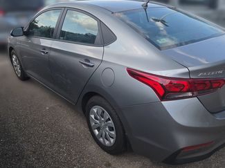 Used 2022 Hyundai Accent SE FWD video 2