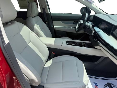 Used 2025 Nissan Murano SL w/ Cargo Package AWD/4WD image 16