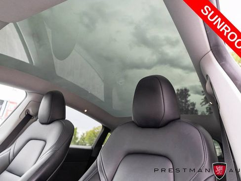 Used 2023 Tesla Model Y Long Range AWD/4WD image 8