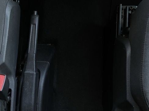 Used 2019 Ford Transit 150 XL image 25