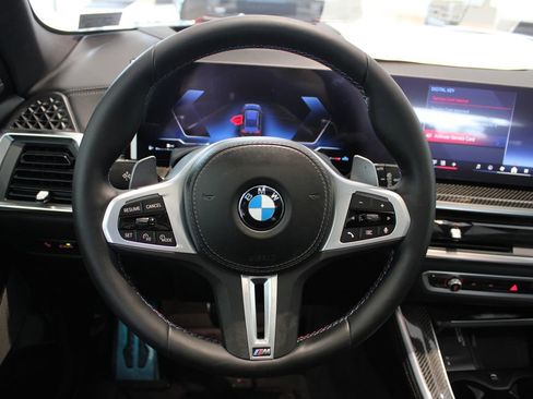 New 2026 BMW X5 M60i image 21