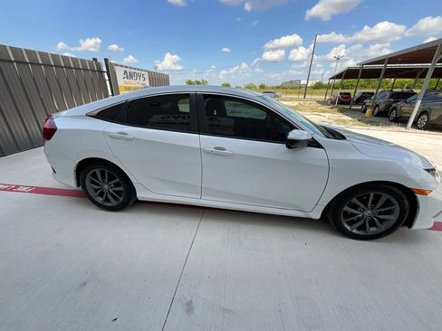 Used 2020 Honda Civic EX image 10