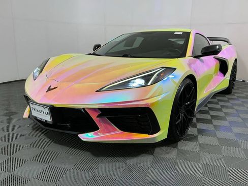 Used 2021 Chevrolet Corvette Stingray Coupe w/ 1LT RWD image 2