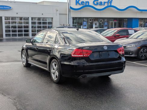 Used 2014 Volkswagen Passat 1.8T SE image 8