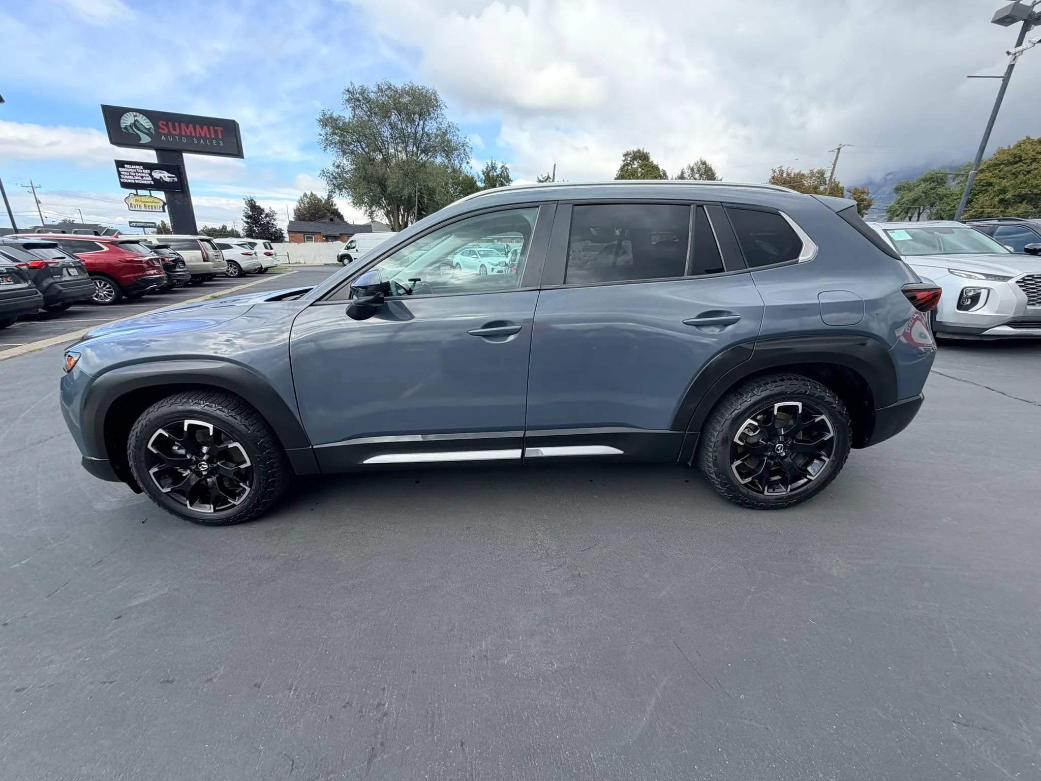 Used 2023 MAZDA CX-50 Meridian Edition w/ Cargo Package AWD/4WD image 6