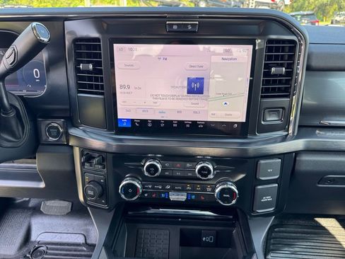 New 2026 Ford F350 Lariat w/ Black Appearance Package image 27