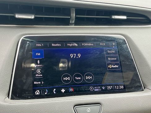 Used 2023 Cadillac XT4 Sport FWD image 14