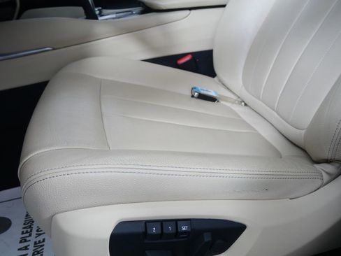 Used 2019 BMW X6 sDrive35i w/ Executive Package RWD image 9