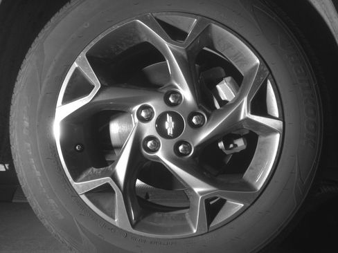 Used 2025 Chevrolet Trax LT w/ LT Convenience Package image 13