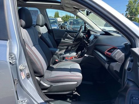 Used 2019 Subaru Forester Sport AWD/4WD image 9