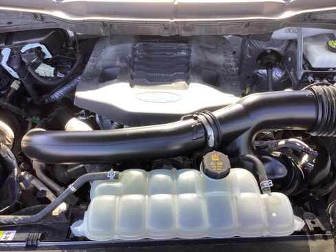 Used 2023 Ford F150 XLT image 29