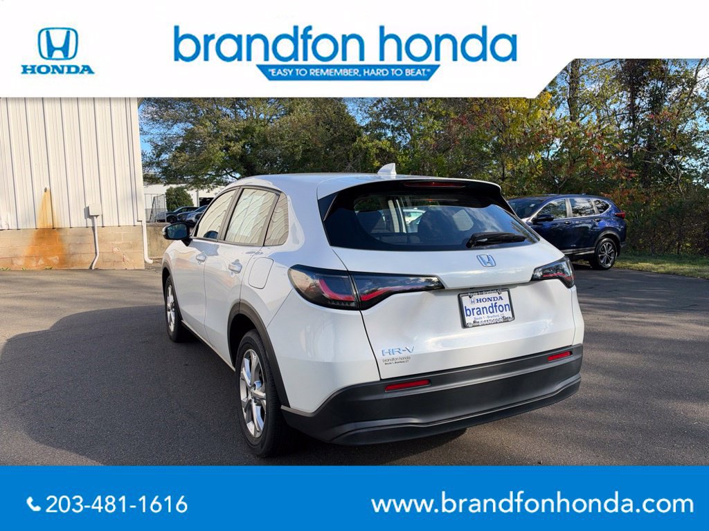 Used 2024 Honda HR-V LX image 4
