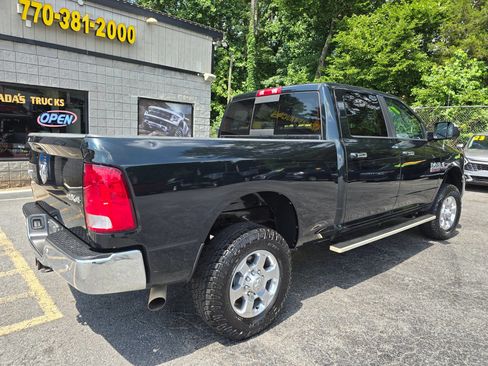Used 2017 RAM 2500 Big Horn AWD/4WD image 8