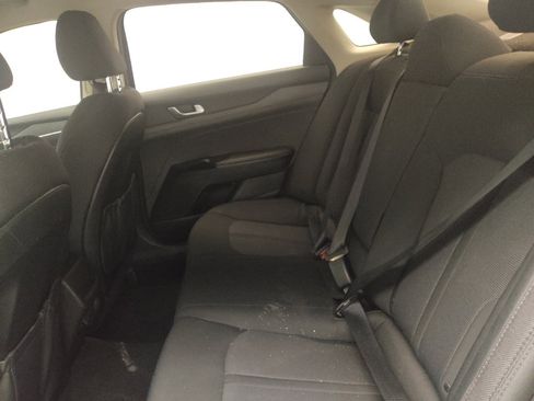 Used 2023 Kia K5 LXS FWD image 18