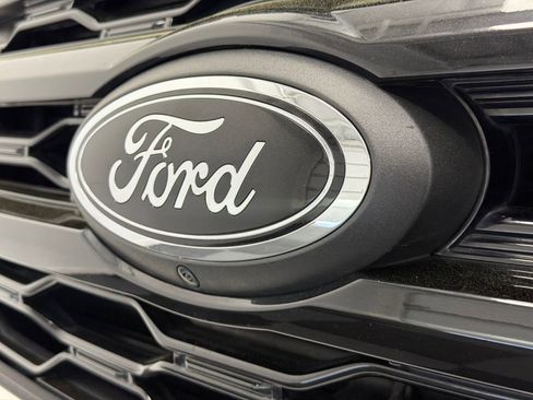 Used 2022 Ford Expedition Max Limited AWD/4WD image 16