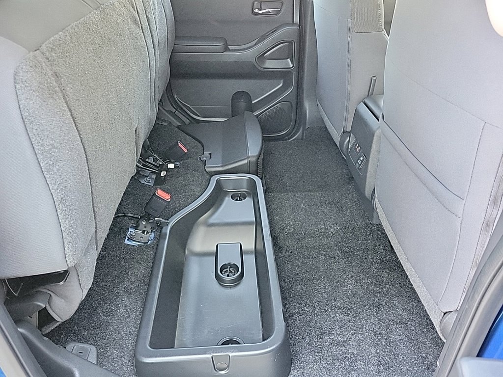 Certified 2024 Nissan Frontier SV w/ SV Convenience Package AWD/4WD image 13