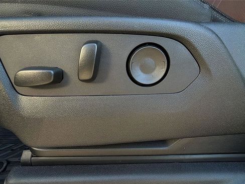 Used 2025 Chevrolet Silverado 2500 High Country w/ High Country Premium Package image 19