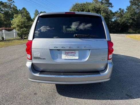 Used 2019 Dodge Grand Caravan GT image 34