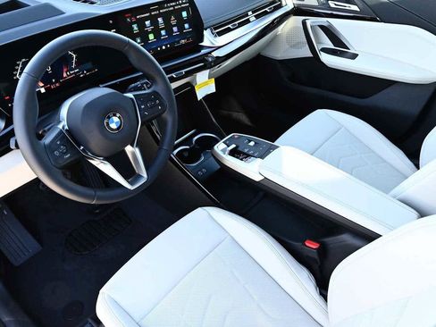 Used 2026 BMW X1 xDrive28i w/ Technology Package AWD/4WD image 10